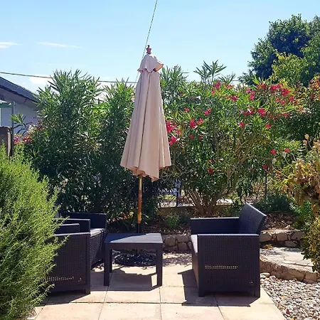 Bonnie Maison Nyaraló